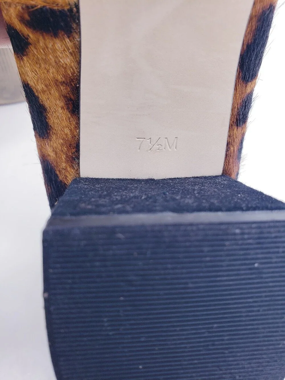 Talbots Isa Leopard Print Suede Calf Skin Block Heel Pumps Women's Size 7.5